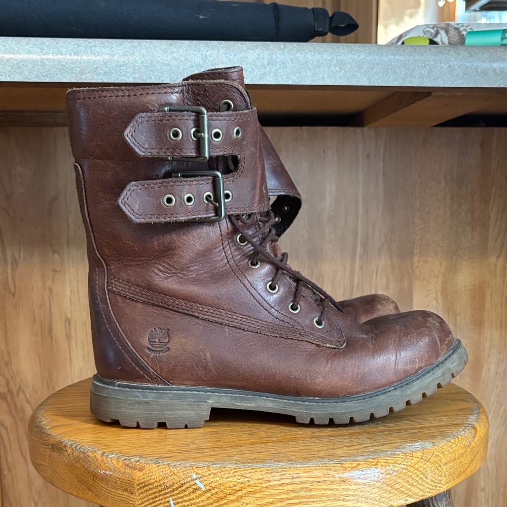 Timberland Women's Brown Leather Heeled Boots